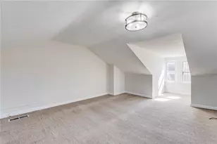 102 S 16th St, Pittsburgh, PA 15203 - Photo 27