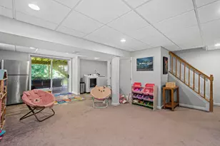 2321 Cramden Rd, Pittsburgh, PA 15241 - Photo 25
