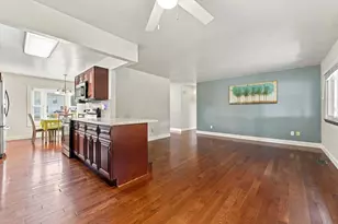 701 Bar Harbor Dr, Pittsburgh, PA 15239 - Photo 7