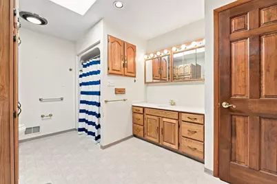 701 Bar Harbor Drive, Pittsburgh, PA 15239 - Photo 23