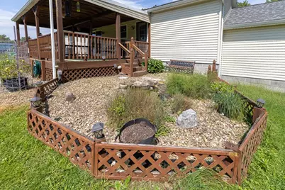 1000 Shady Lane Rd, Pulaski Township, PA 16143 - Photo 13