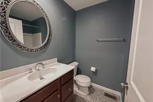 329 Parade St, Cranberry Township, PA 16066 - Photo 11