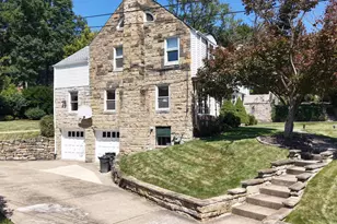 1432 Terrace Dr, Pittsburgh, PA 15228 - Photo 5