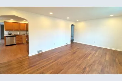 89 W Bruceton Road, Pittsburgh, PA 15236 - Photo 3