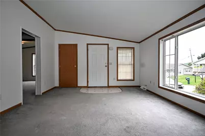 1039 Golden Circle, Forward Township, PA 15037 - Photo 7