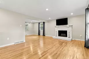 191 Buckwheat Dr, Pine Township, PA 15044 - Photo 5