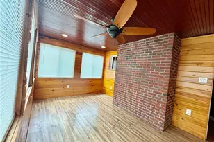 179 Love Rd, Oakland Township, PA 16025 - Photo 15