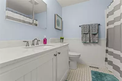 380 Carmell Dr, Pittsburgh, PA 15241 - Photo 25