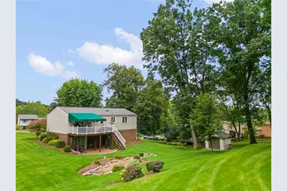 380 Carmell Dr, Pittsburgh, PA 15241 - Photo 31