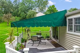 380 Carmell Dr, Pittsburgh, PA 15241 - Photo 3