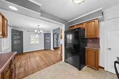 4330 Overhill St, Bethel Park, PA 15102 - Photo 13
