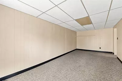 4020 Greensburg Pike, Pittsburgh, PA 15221 - Photo 25