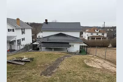 28 Grant St, Menallen Township, PA 15468 - Photo 5