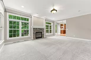 4819 Stonebridge Dr, Hampton, PA 15044 - Photo 15
