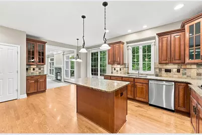 4819 Stonebridge Drive, Hampton, PA 15044 - Photo 11