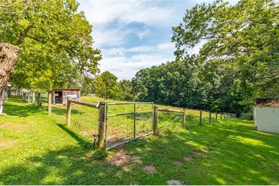 220 E Portersville, Muddy Creek Township, PA 16051 - Photo 3