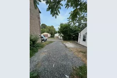 401 Fairview Ave, Elliott, PA 15220 - Photo 9