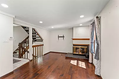 1107 Valleyview Dr, Cecil, PA 15055 - Photo 7