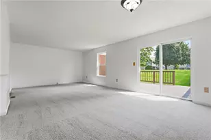857 Sunset Cir, Cranberry Township, PA 16066 - Photo 9