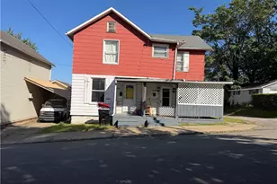 839 Morton St, New Castle, PA 16105 - Photo 1