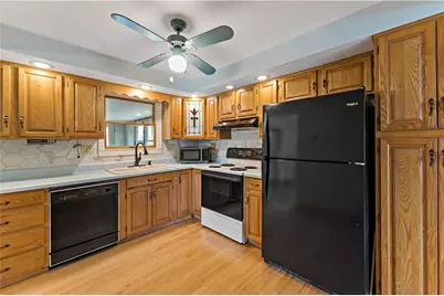 904 Lindenwood Dr, Pittsburgh, PA 15234 - Photo 13