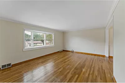 904 Lindenwood Dr, Pittsburgh, PA 15234 - Photo 7