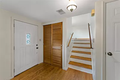 904 Lindenwood Dr, Pittsburgh, PA 15234 - Photo 5