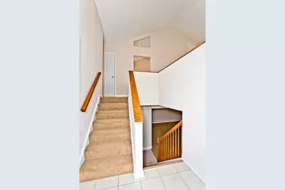 221 Cottonwood Ln, Marshall, PA 15090 - Photo 3