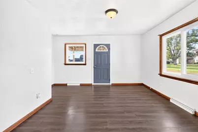 107 Dinsmore Street, Washington Township, PA 15012 - Photo 3