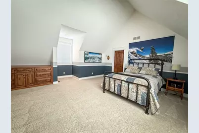 921 Three Degree Rd, Penn Township, PA 16002 - Photo 35