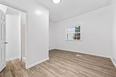 210 Robinson St, Pittsburgh, PA 15213 - Photo 11