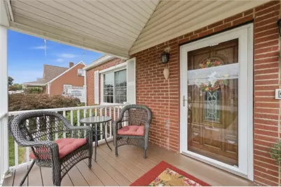 132 Allison Ave, Houston, PA 15342 - Photo 5