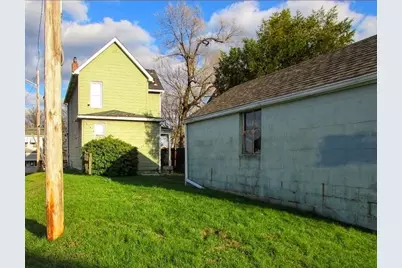 1706 Abraham St, McKeesport, PA 15132 - Photo 5