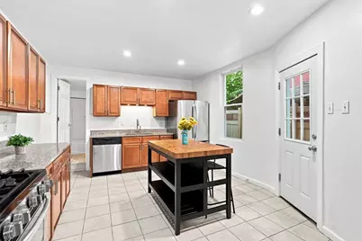 1820 Sarah St, Pittsburgh, PA 15203 - Photo 11