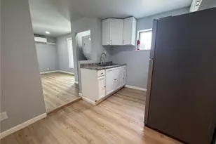 2812 Lanpark St, Pittsburgh, PA 15204 - Photo 9