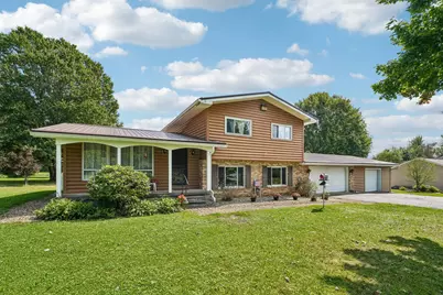 1104 Greenfield Road, Lackawannock Township, PA 16148 - Photo 1