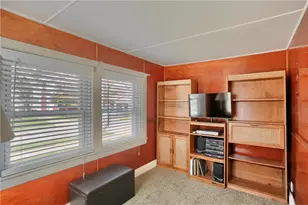 302 Foch St, Ellwood City, PA 16117 - Photo 13