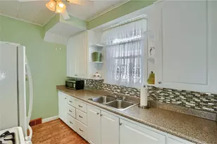 302 Foch St, Ellwood City, PA 16117 - Photo 23