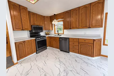 189 Lake Lynn Rd, Springhill Township, PA 15451 - Photo 7