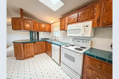303 Eau Claire Rd, Venango Township, PA 16020 - Photo 9