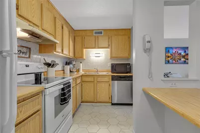 6215 Patrick Henry Dr, Hopewell Township, PA 15001 - Photo 11
