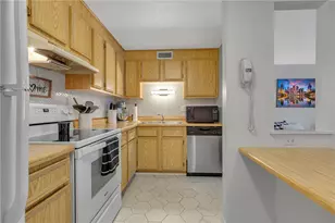 6215 Patrick Henry Dr, Hopewell Township, PA 15001 - Photo 11