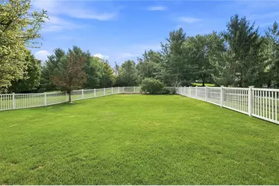 333 Warrick Dr, Seven Fields Boro, PA 16046 - Photo 35