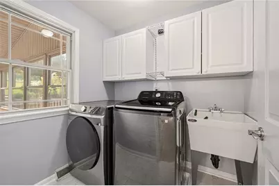 333 Warrick Dr, Seven Fields Boro, PA 16046 - Photo 31