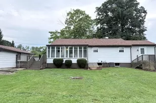 315 Stoughton Rd, Slippery Rock, PA 16057 - Photo 5