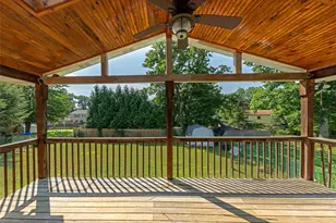 502 Saint Thomas Dr, Hempfield Township, PA 15601 - Photo 41