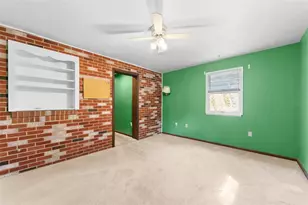 502 Saint Thomas Dr, Hempfield Township, PA 15601 - Photo 27