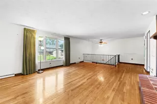 502 Saint Thomas Dr, Hempfield Township, PA 15601 - Photo 7