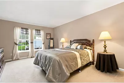 1033 Robinwood Dr, South Park, PA 15129 - Photo 25