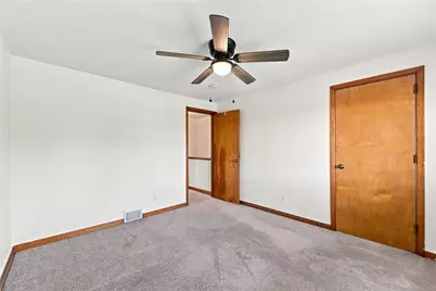 105.5 Olive Dr, Level Green, PA 15085 - Photo 19